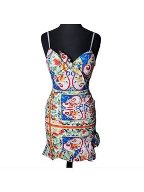 I SAW IT FIRST v neck spaghetti strap multicolor ruffle mini dress size 4